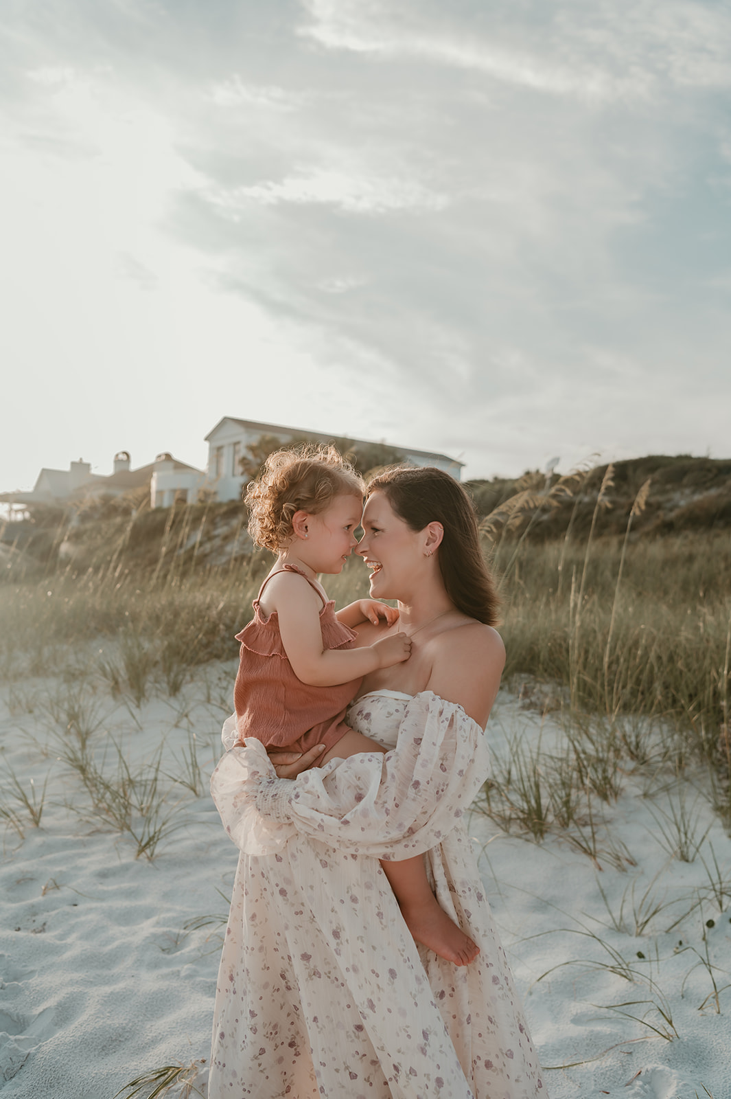 Family maternity pictures in 30A florida