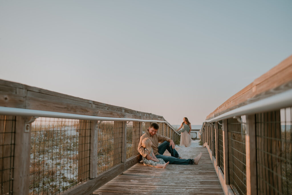 Family photos on Pensacola Beach. 